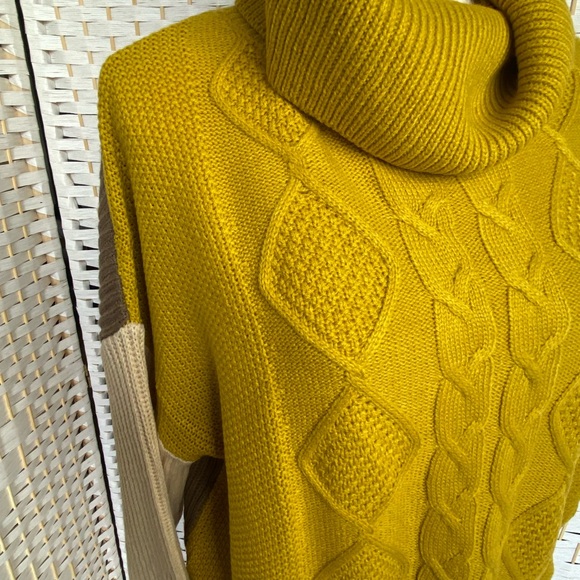 NWT Hem & Thread Turtle Neck Colorblock Cable Knit Jacquard Sweater Mustard Khak - Picture 10 of 13